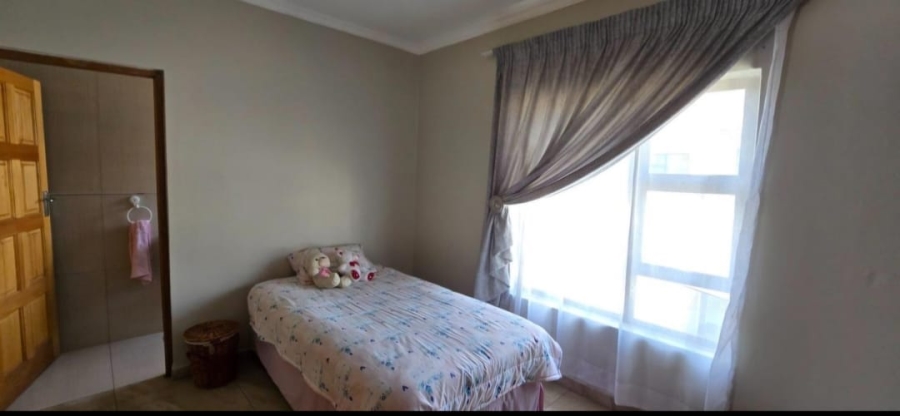 4 Bedroom Property for Sale in Vaalpark Free State